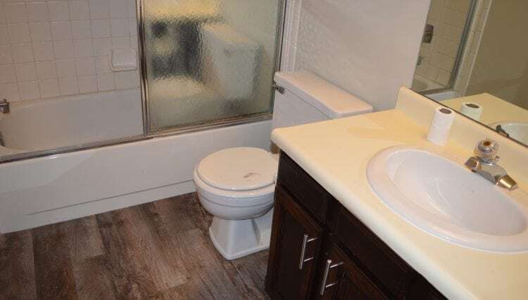 Building Photo - 6964 Park Ridge Dr