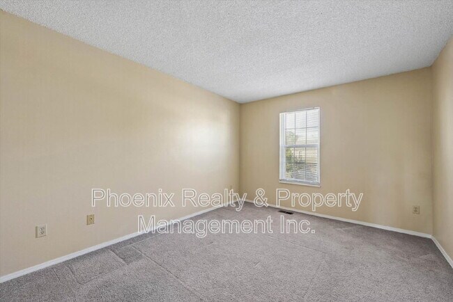 Building Photo - 214 S Tyler Ave