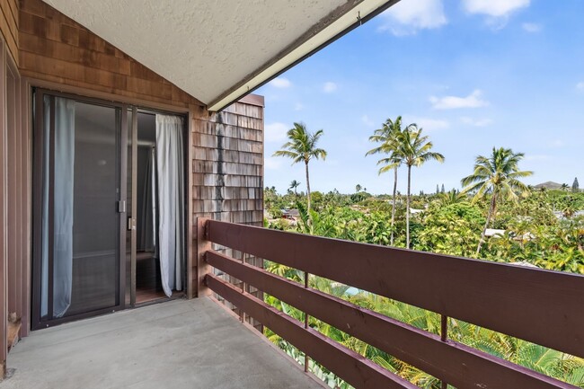 Building Photo - 1015 Aoloa Pl