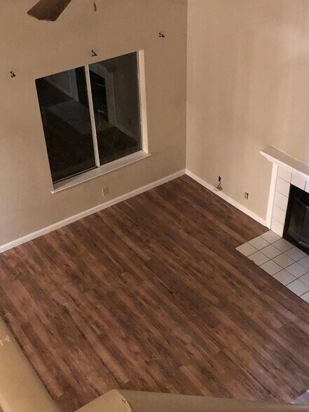 Building Photo - 1048 Fallon Woods Way