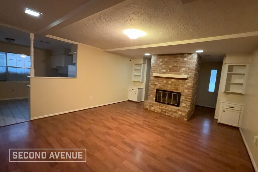 Building Photo - 2542 Anzalone Dr