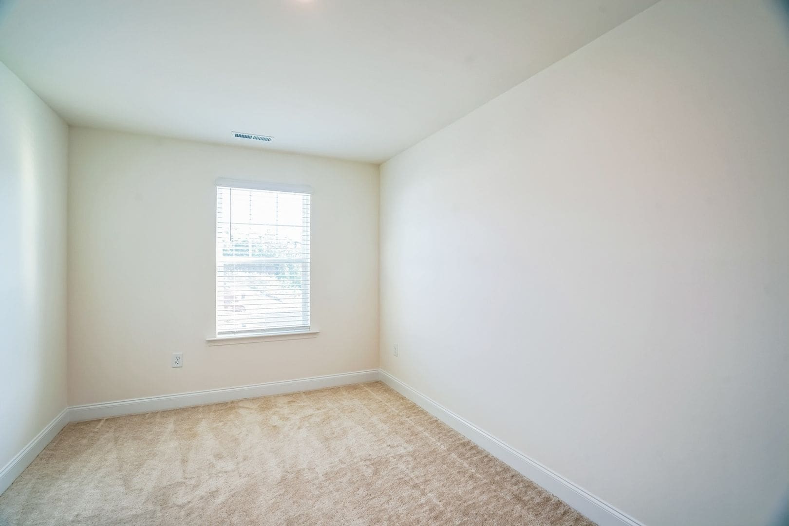 Building Photo - 20 Honeydew Wy