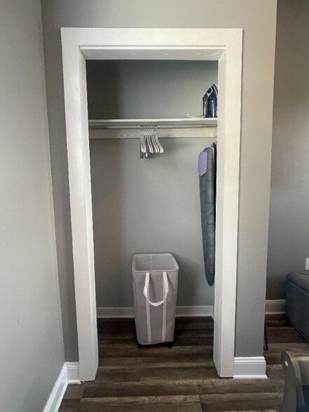 Building Photo - 910 N Rocheblave St