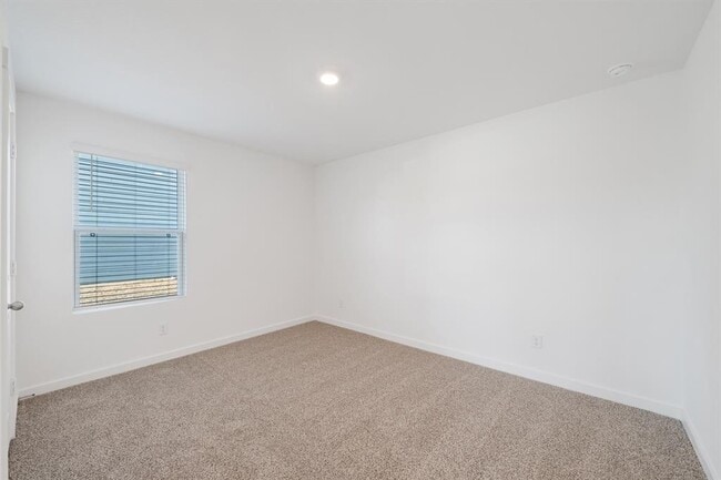 Building Photo - 709 Tranquility Ln
