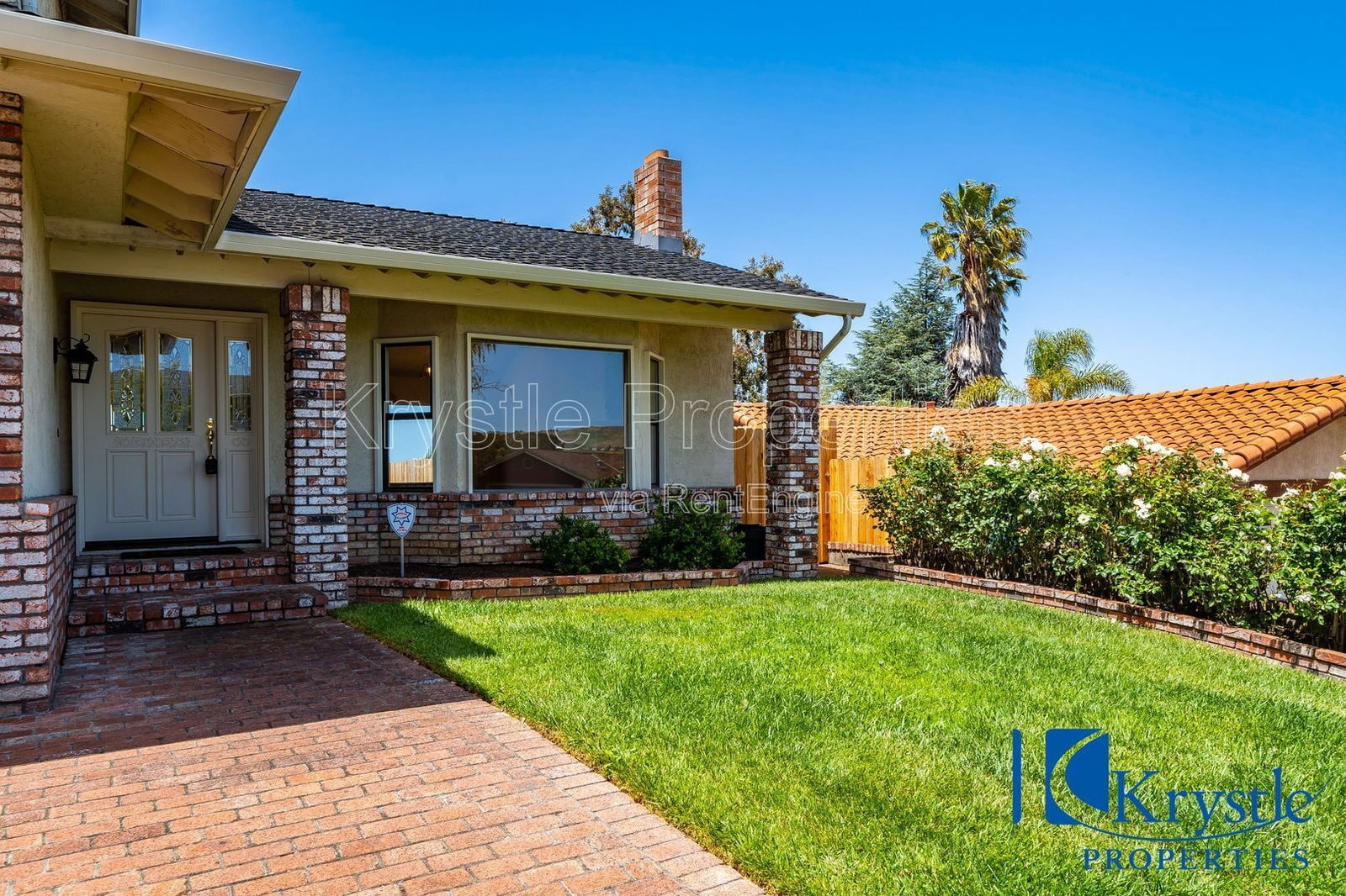 Building Photo - 149 Pajaro Way