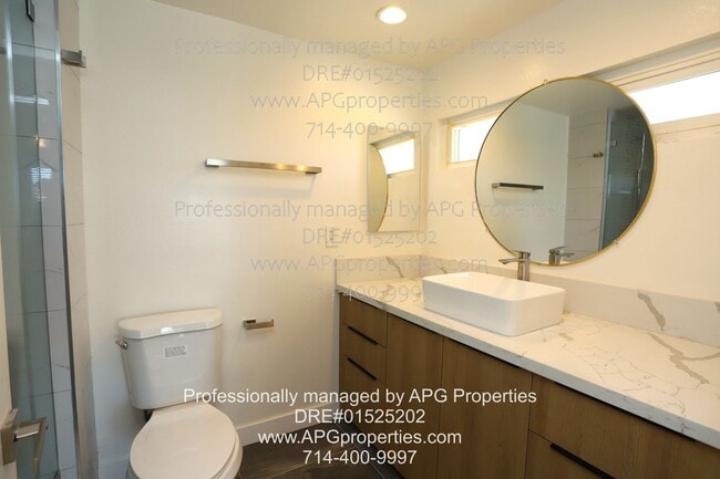 Building Photo - 636 S Gilbuck Dr