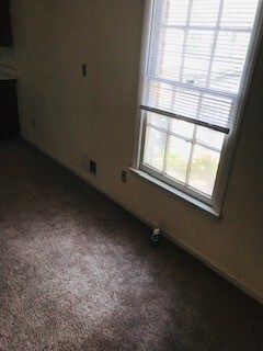 Building Photo - Duplex in Spartanburg