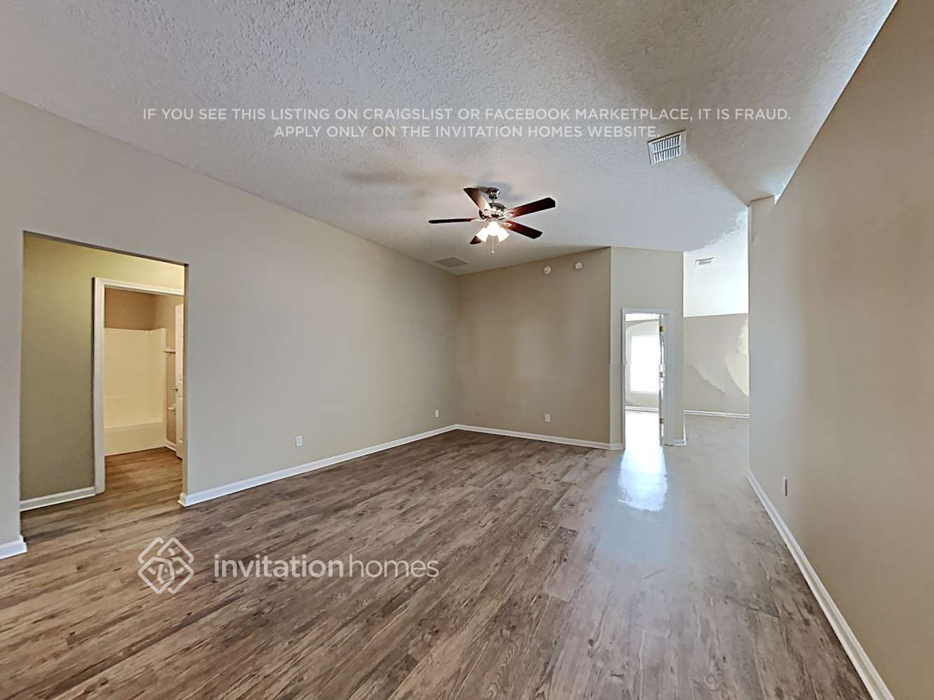 Building Photo - 3636 Live Oak Hollow Dr