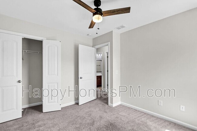 Building Photo - 1718 Emmets Rd