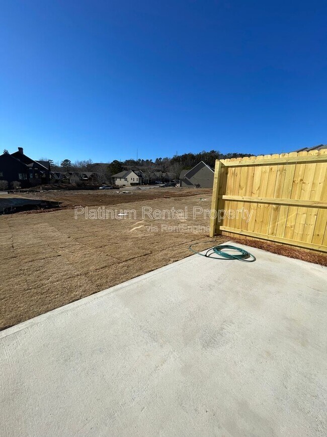 Building Photo - 56 Rustin Rdg