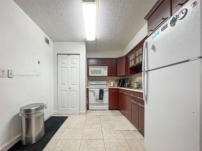 Building Photo - 6195 NW 186th St