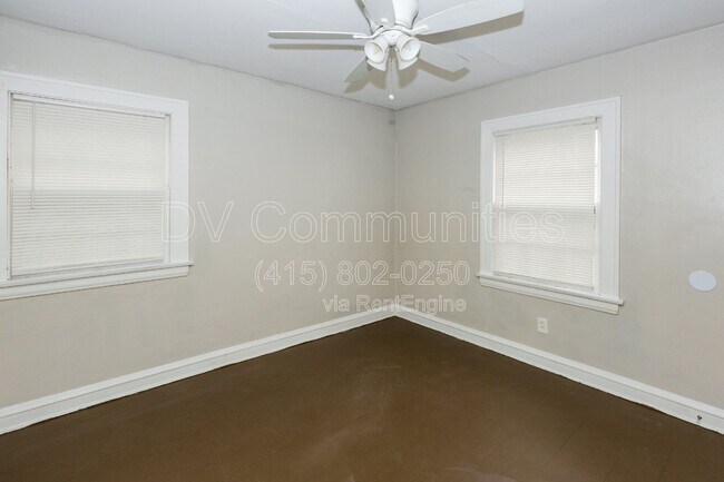 Building Photo - 3579 Riedham Rd