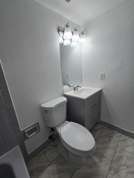 Building Photo - 4715 NW 7th St