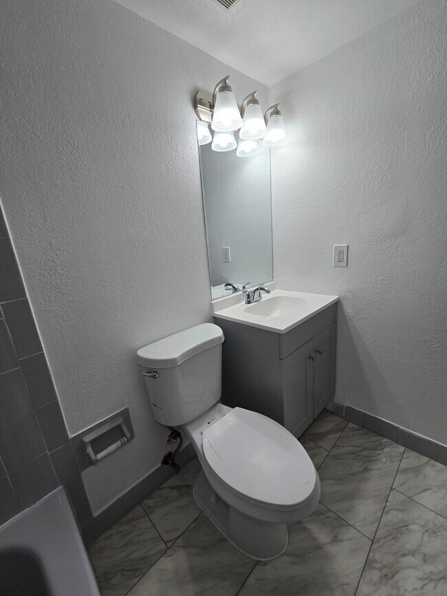 Building Photo - 4715 NW 7th St