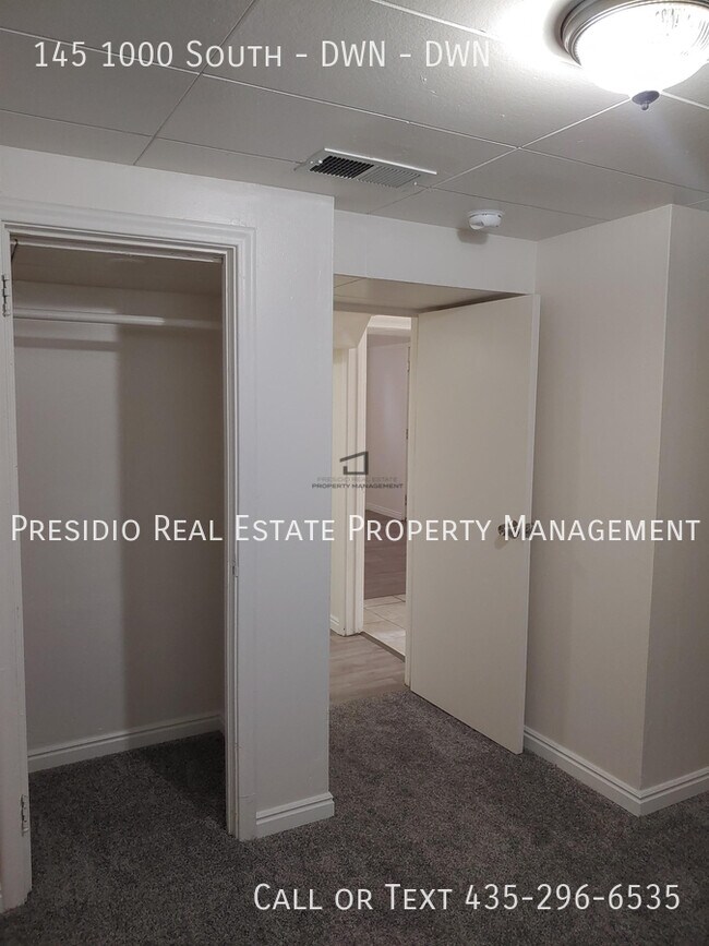 Building Photo - 145-1000 1000 S