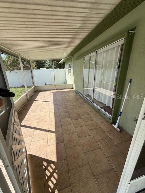 Building Photo - 3856 Tarpon Rd