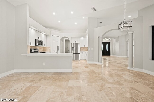 Building Photo - 506 NW 32nd Pl