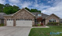 Building Photo - 138 Legacy Cove Dr SW