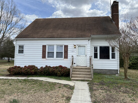 Building Photo - 3314 Granby St