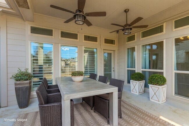 Building Photo - 226 N Bearkat Ct