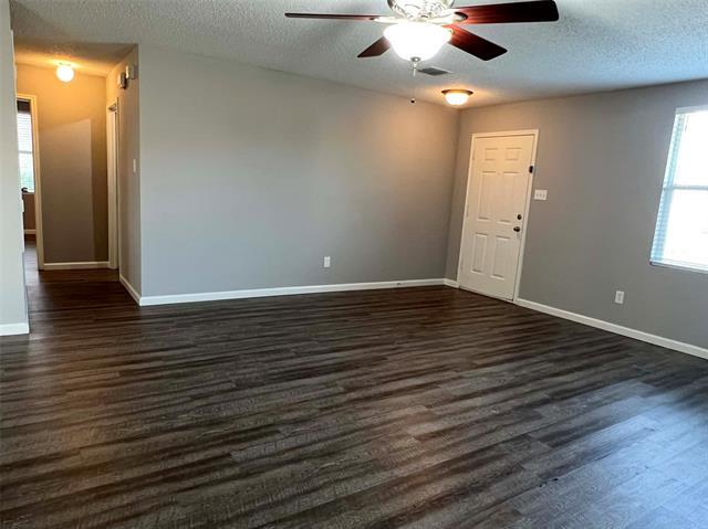 Building Photo - 3849 Irish Setter Dr