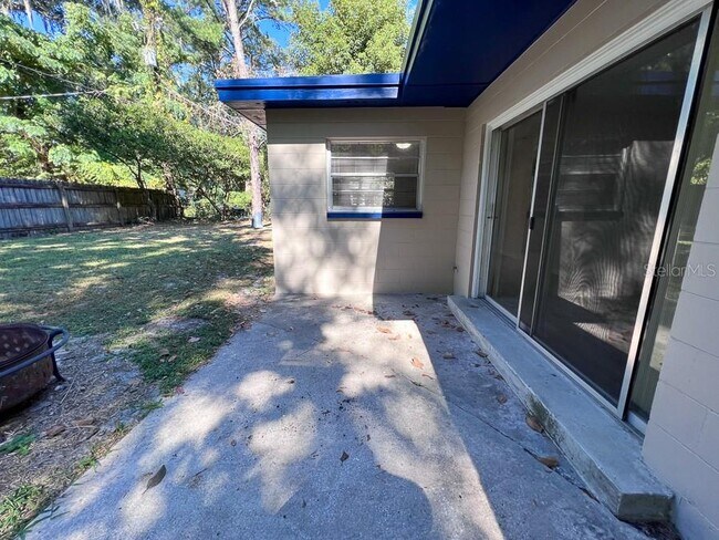Building Photo - 2110 NW 54th Terrace