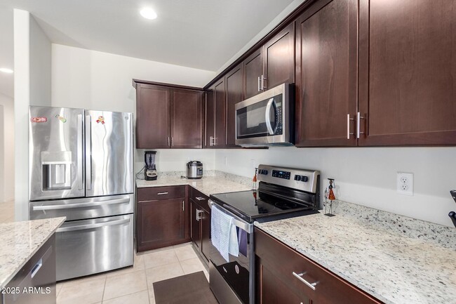 Building Photo - 10808 W Bloch Rd