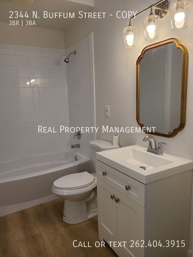 Building Photo - 2344 N Buffum St