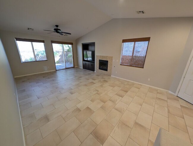 Building Photo - 1045 Ambrosia Dr