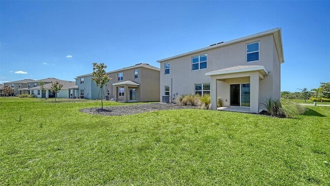 Building Photo - 12728 Lateral Root Dr