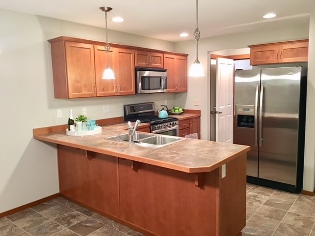 Building Photo - Spacious 3 Bedroom 2.5 Bathroom Home in Lake Stevens!