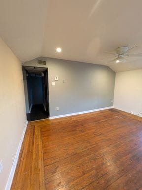 Building Photo - Beautifully updated 2 bed 1 bath apartment in Beaver Falls!