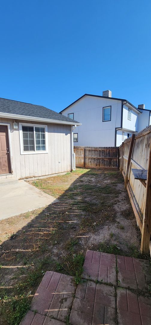 Building Photo - 3 bed/2 bath in Orchard mesa