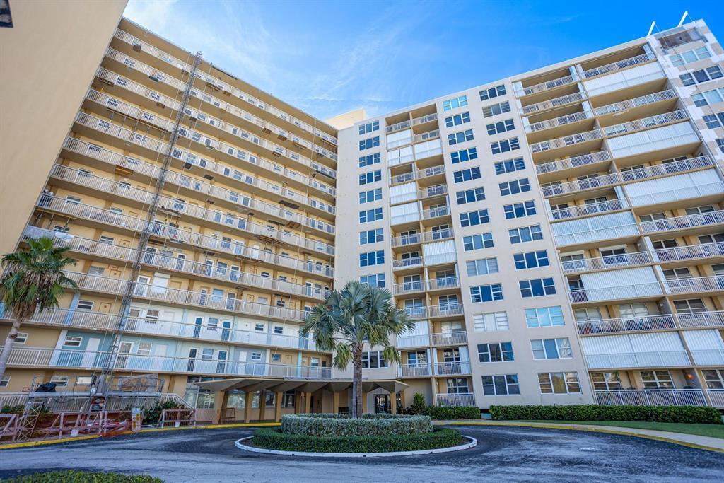 Building Photo - 201 N Ocean Blvd