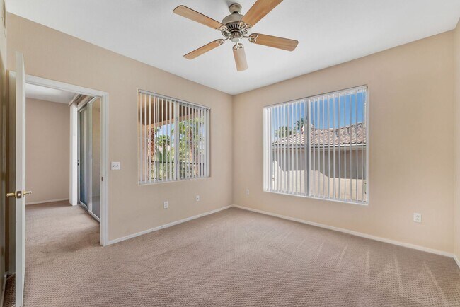 Building Photo - 7139 S Durango Dr