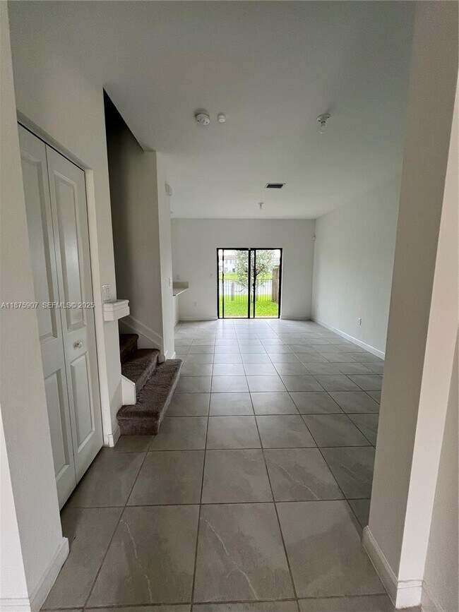 Building Photo - 10008 SW 228th Terrace