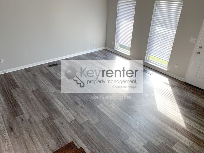 Building Photo - 4652 Cary Ln