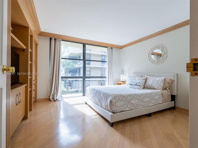 Building Photo - 3200 S Ocean Blvd