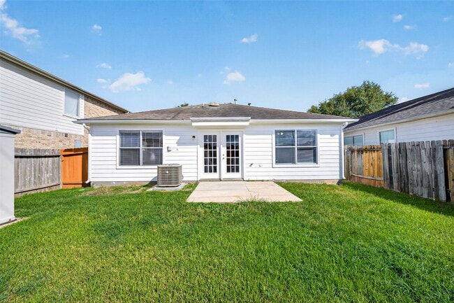 Building Photo - 510 Cypresswood Trce