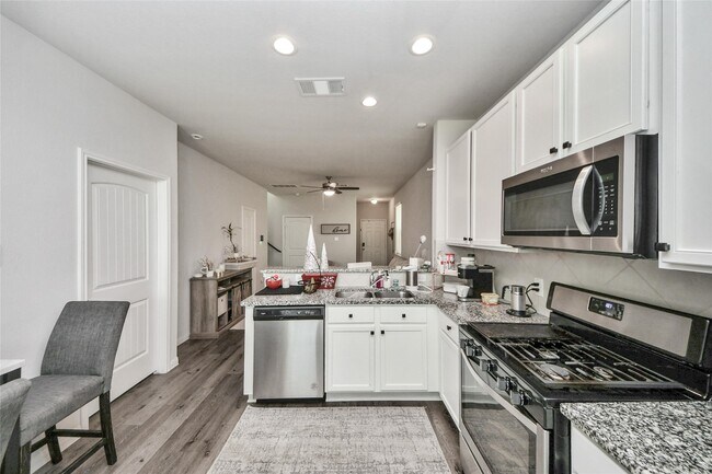 Building Photo - 3923 Calasso Ct