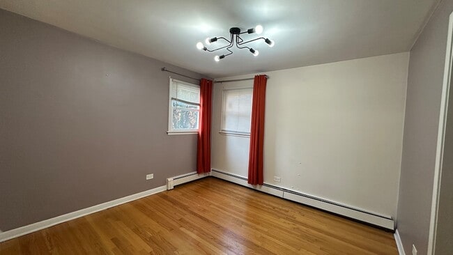 Building Photo - 6118 W Gunnison St