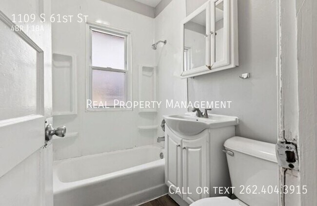 Building Photo - 1109 S 61st St