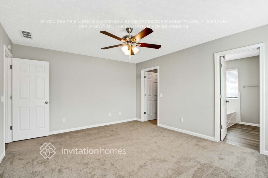 Building Photo - 4035 Hollow Springs Tr SE