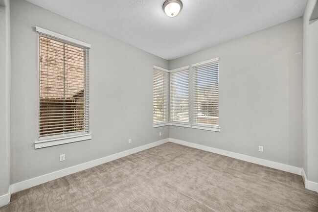 Building Photo - 13207 Terania Clf Trce