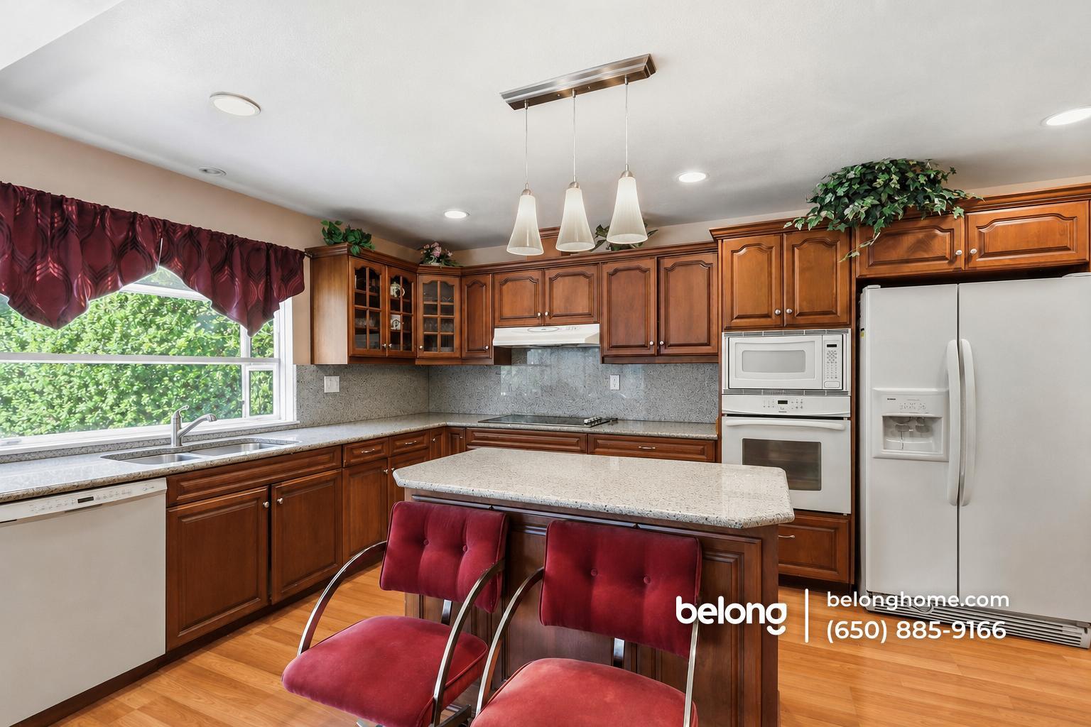 Building Photo - 394 Curie Dr