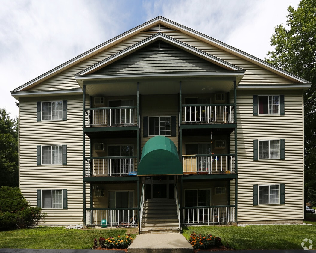 Greenview Village Apartments Manchester