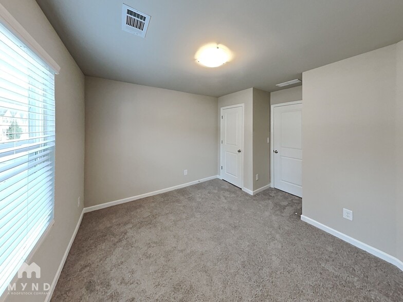 Building Photo - 6171 Redan Overlook