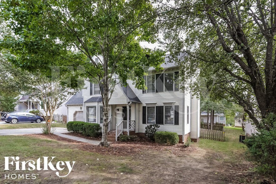 Building Photo - 4905 Chimney Springs Dr