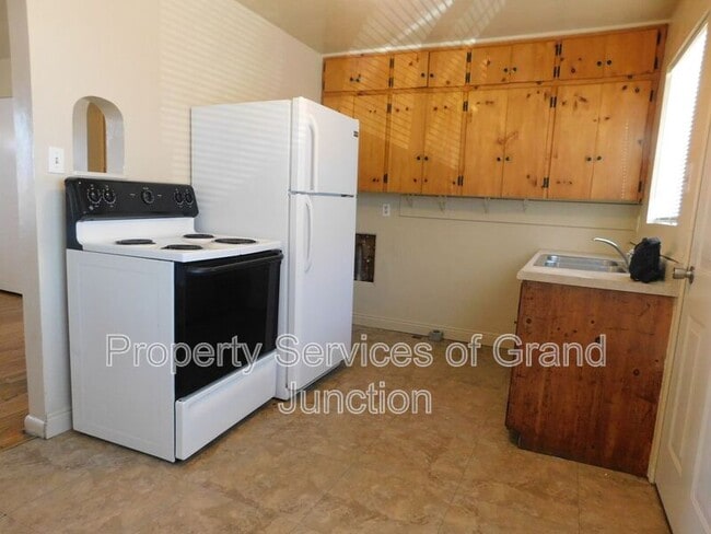 Building Photo - 1532 N 15th St