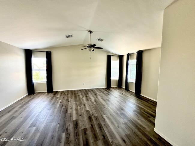 Building Photo - 4708 E Thunderhill Pl